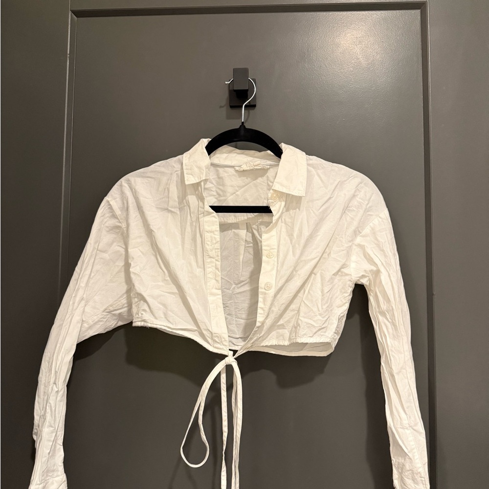 Anthropologie White Cropped Tie-Front Button-Down Shirt